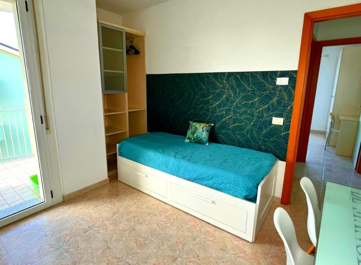 Residence Frontemare Rimini Dış mekan fotoğraf