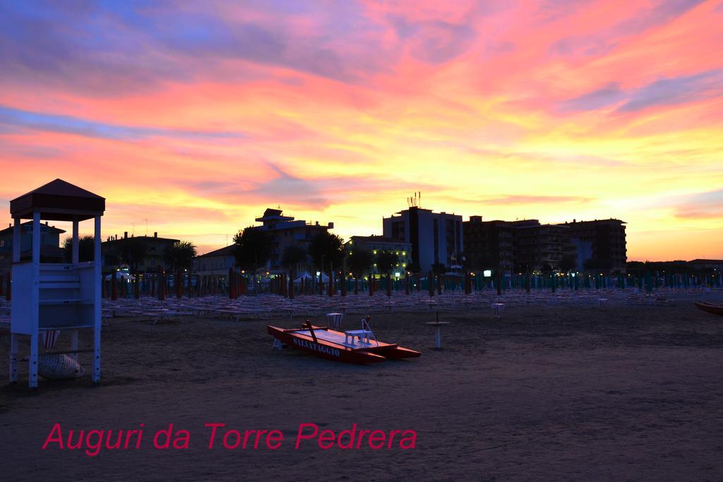 Residence Frontemare Rimini Dış mekan fotoğraf